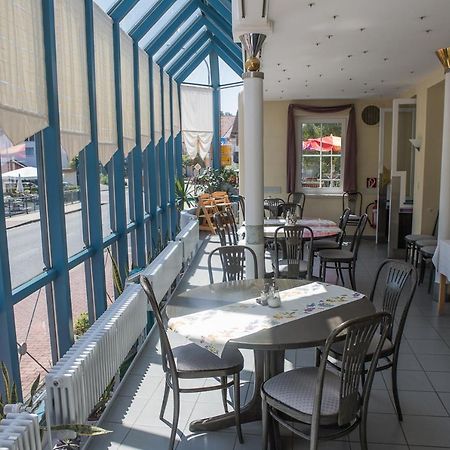 兰德维恩日特酒店 萨勒河畔瑙姆堡 外观 照片